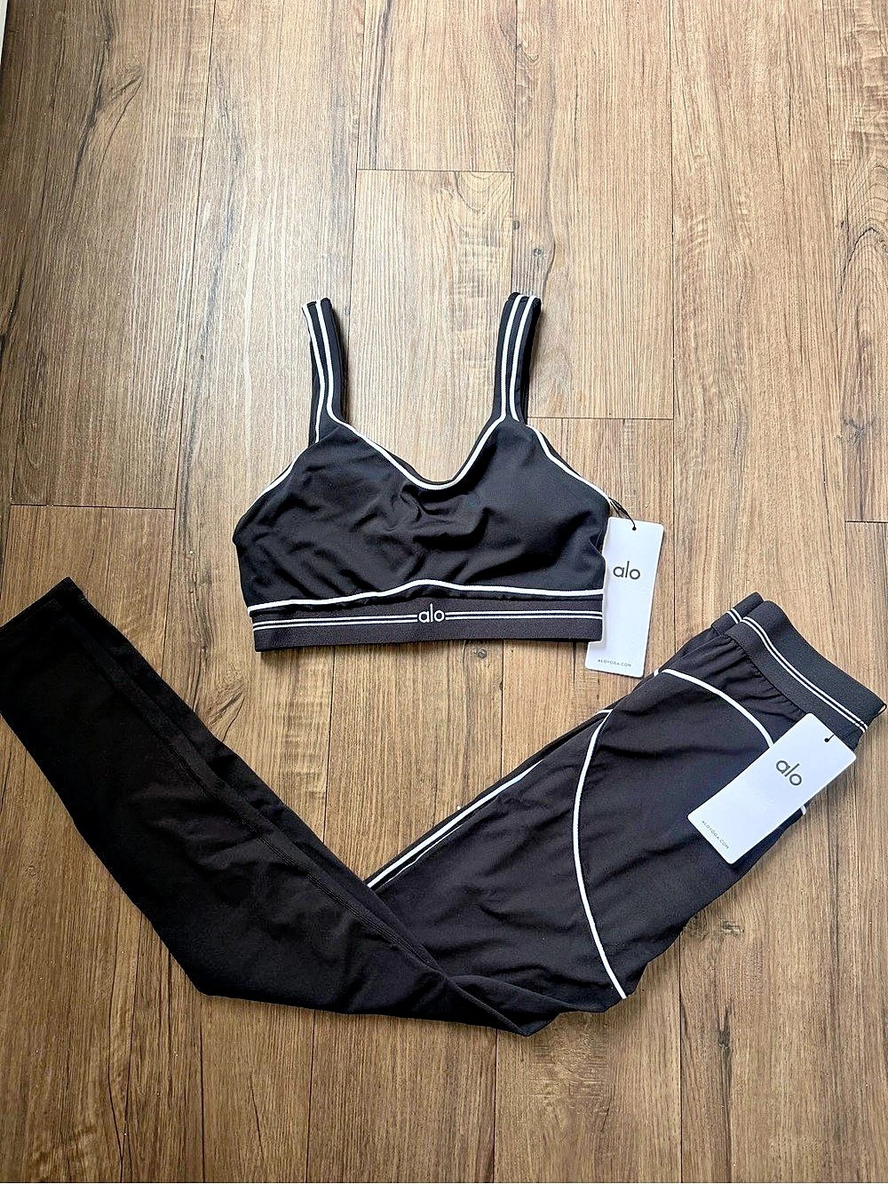 Alo Black Set NWT